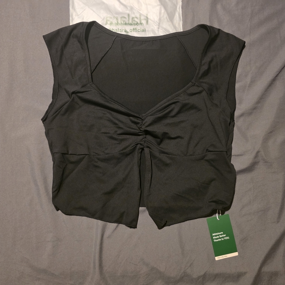 Halara Ruched Crop Top - Picture 3 of 5